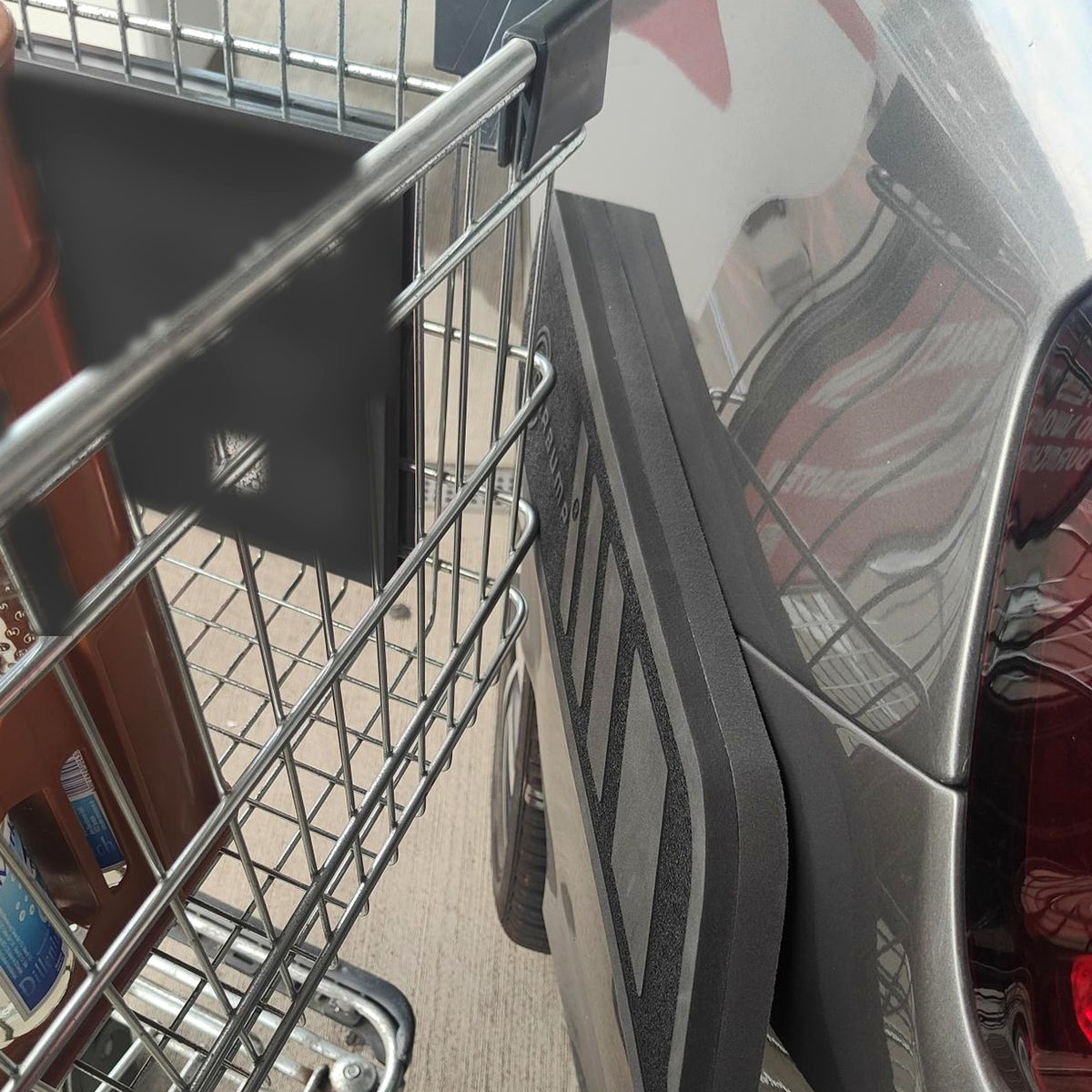 Wagen gerollt. Lack heil.